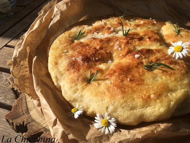 PANFOCACCIA (CON PATATE)