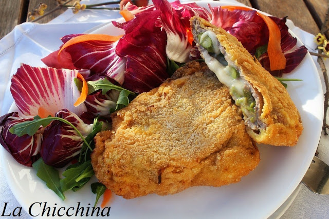 PORTAFOGLI DI VITELLO CON ASPARAGI E MACCAGNO
