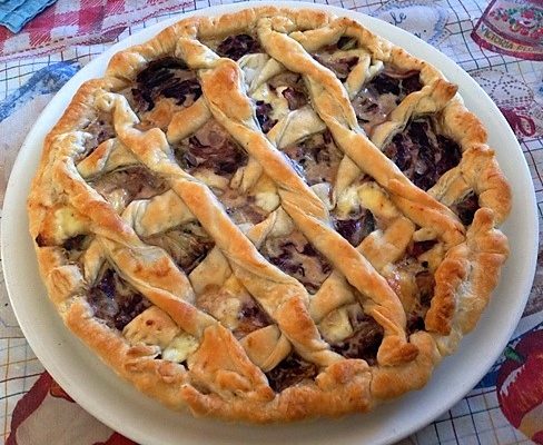 TORTINO CON RADICCHIO, FONTINA E PARMIGIANO
