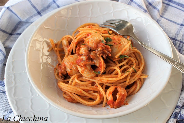 SPAGHETTI CON LE SEPPIOLINE