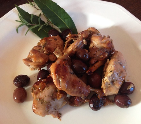 CONIGLIO CON LE OLIVE