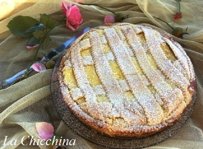 CROSTATA CON RICOTTA E CONFETTURA DI VISCIOLE