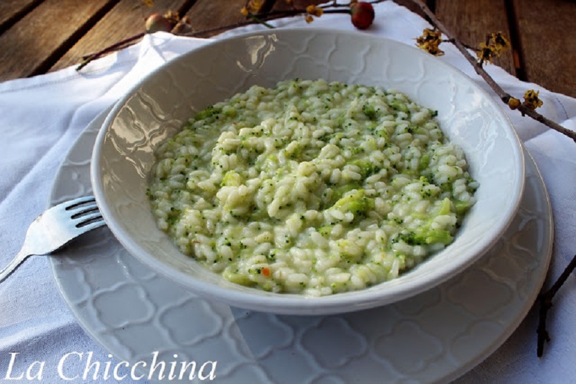 RISOTTO CON BROCCOLI E ALICI