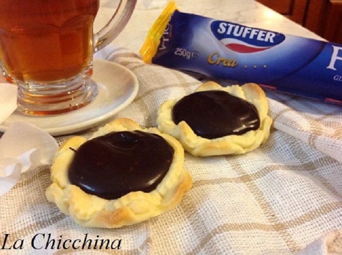 CROSTATINE CON MARMELLATA DI ARANCE E GANACHE AL CIOCCOLATO FONDENTE