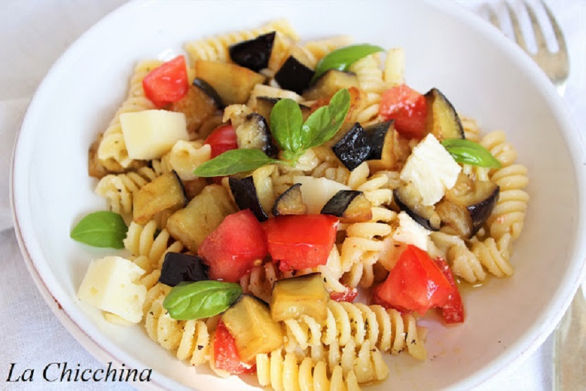 INSALATA DI PASTA ALLA PARMIGIANA