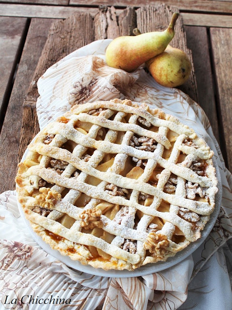 CROSTATA CON PERE, NOCI E CONFETTURA DI SUSINE