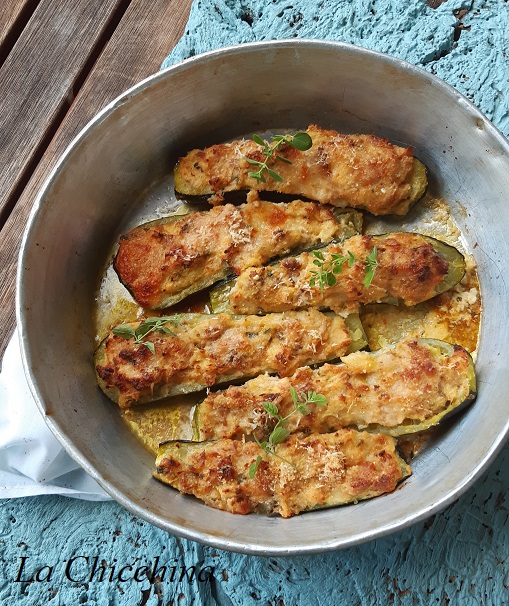 ZUCCHINE RIPIENE CON TONNO E MOZZARELLA