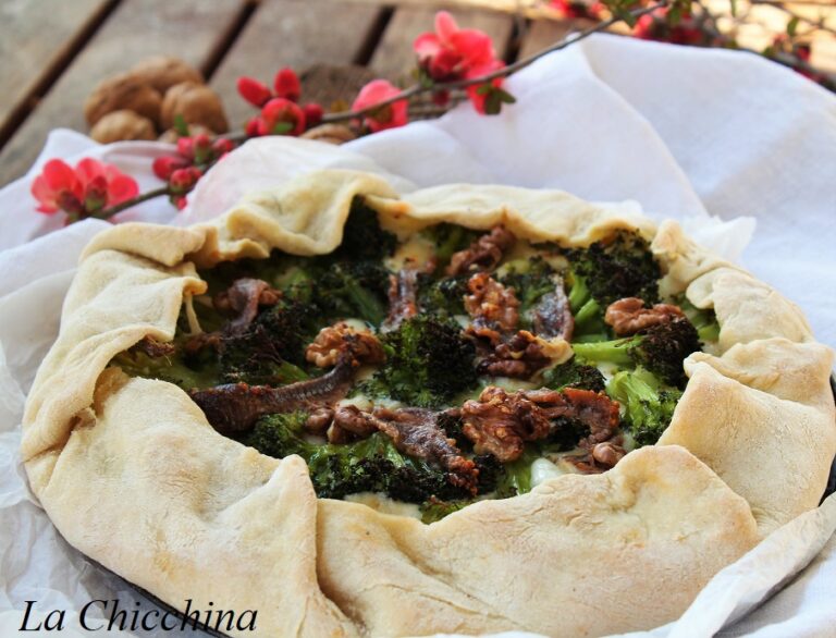 GALETTE CON BESCIAMELLA AL MACCAGNO, BROCCOLI, ACCIUGHE E NOCI